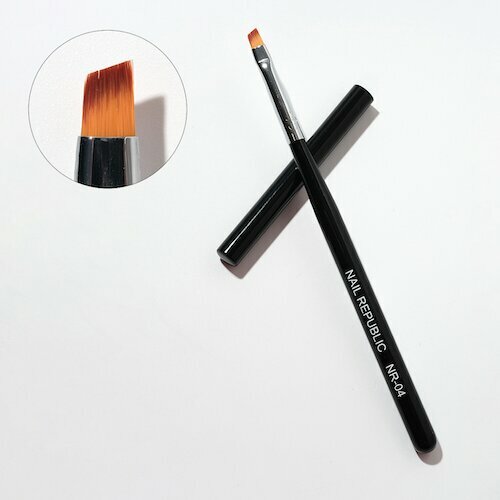 Nail Republic, Кисть NR-04 для геля со скошенным ворсом (6 мм)